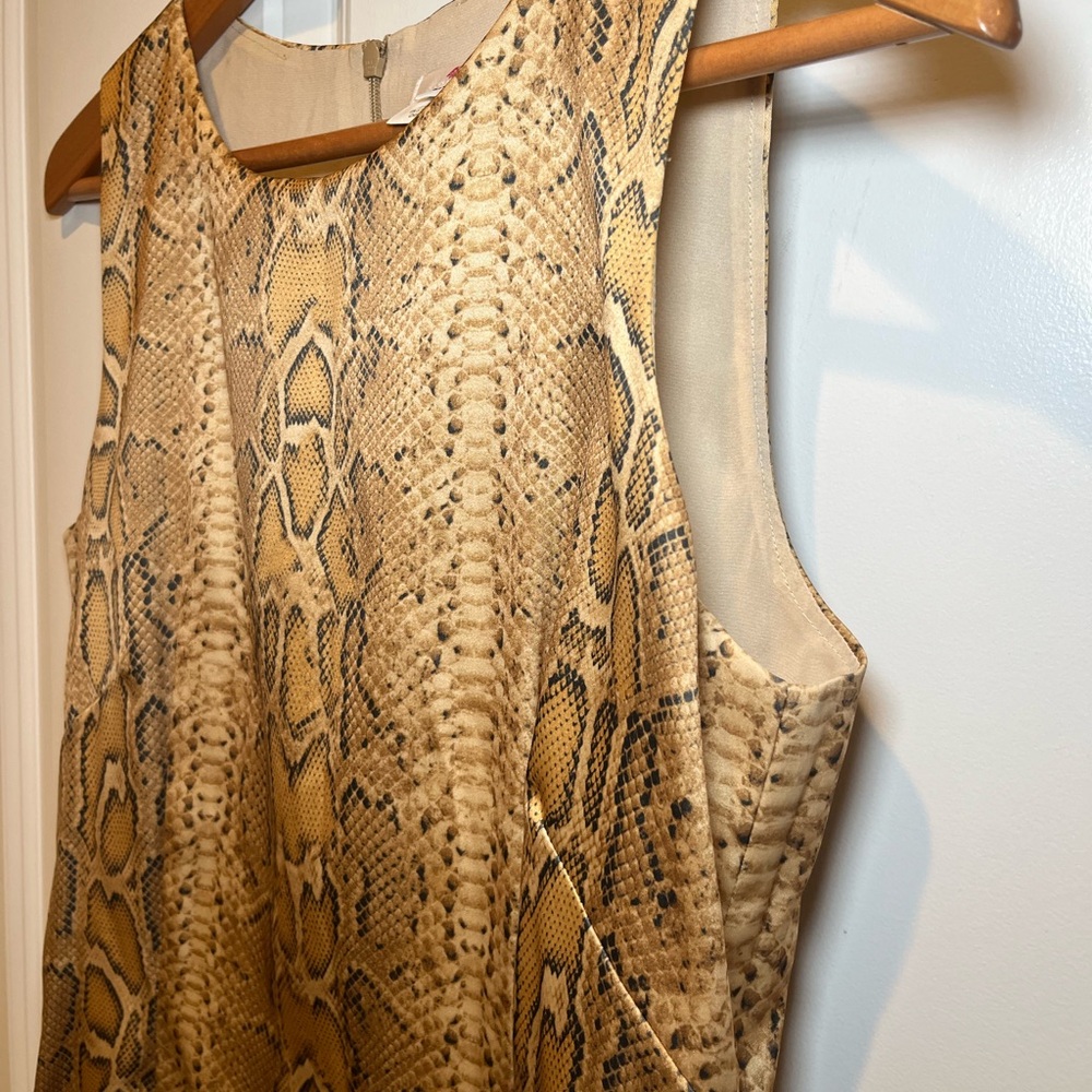 Leggiadro Sleeveless Snake Print Shift Dress Size 8